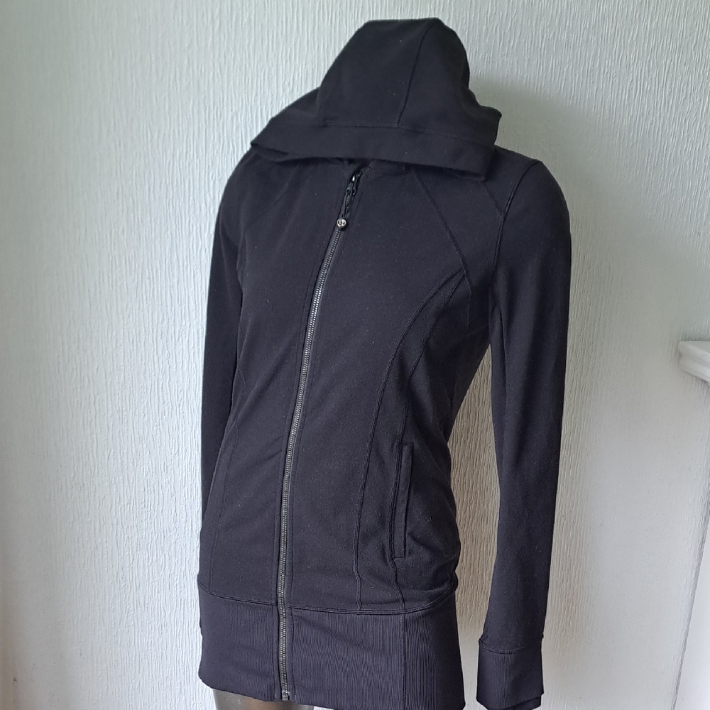Lululemon Black Hooded Zip-Up Jacket.
